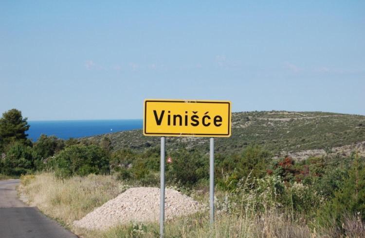 Dux Solo Leilighet Vinišće Eksteriør bilde